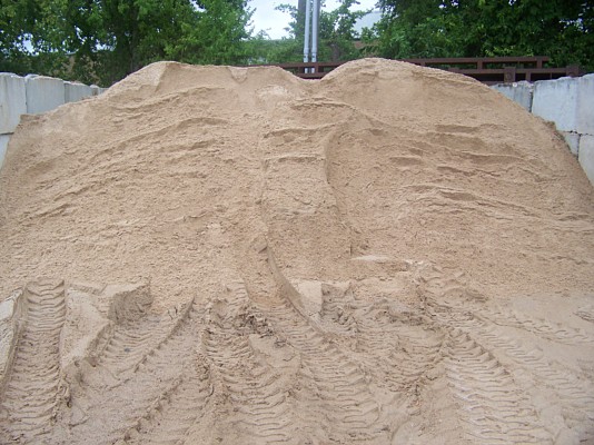 Bank Sand For Sale - Sand Delivery - Houston, TX 77099